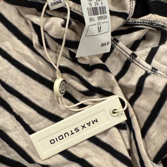 NWT Max Studio Dress / Romper with Cowl Neck Size Medium - Picture 5 of 5